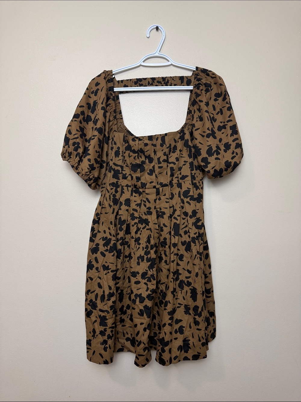 Saltwater Luxe Brown Floral Puff Sleeve Dress - Elegant Square Neck size L